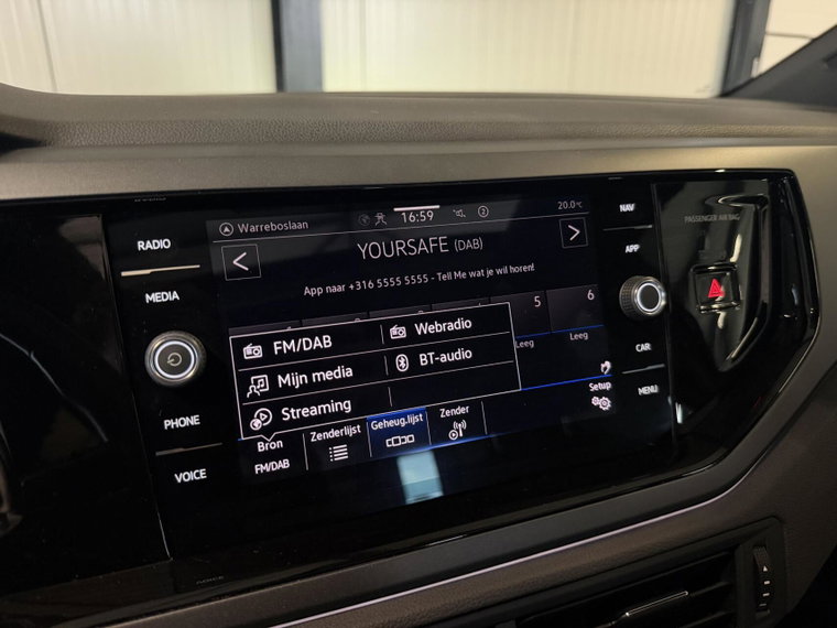 Vehicle Image 38