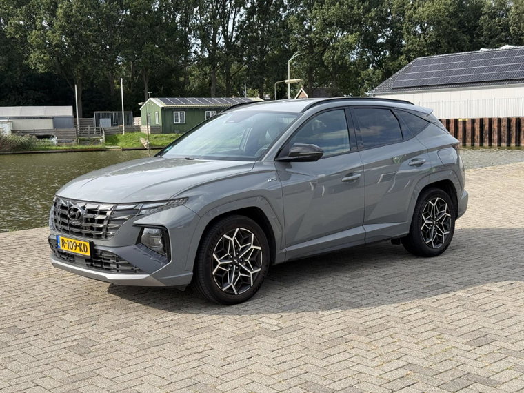 Vehicle Image 15