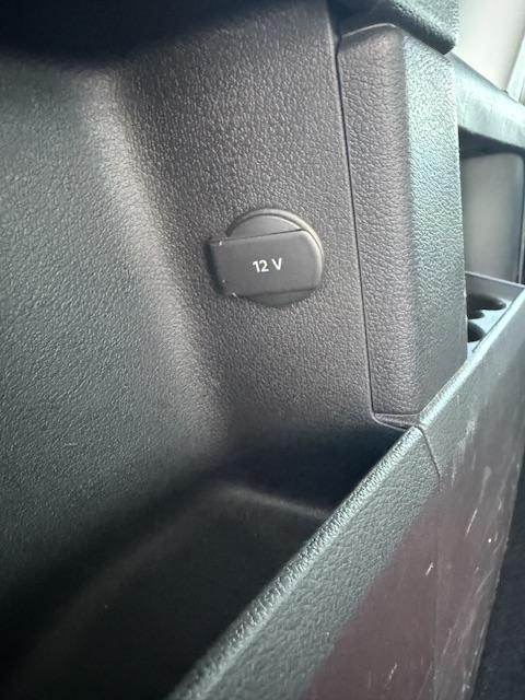 Vehicle Image 40