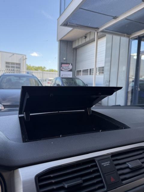 Vehicle Image 46
