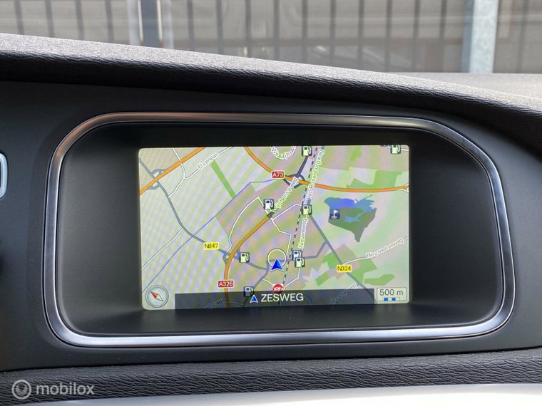 Vehicle Image 35