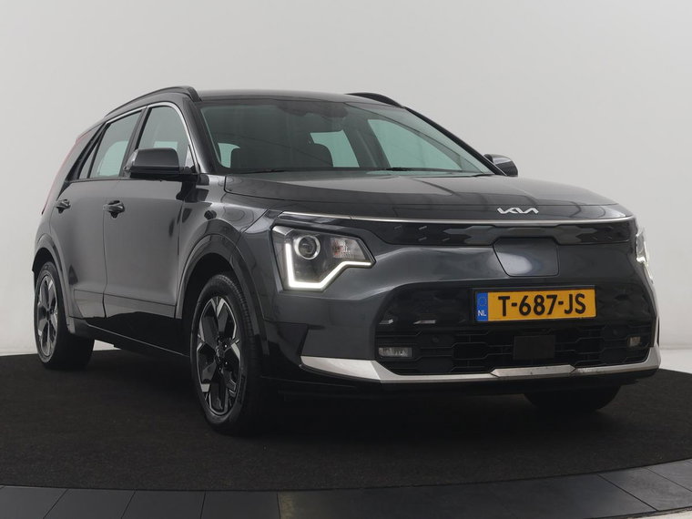 Vehicle Image 38