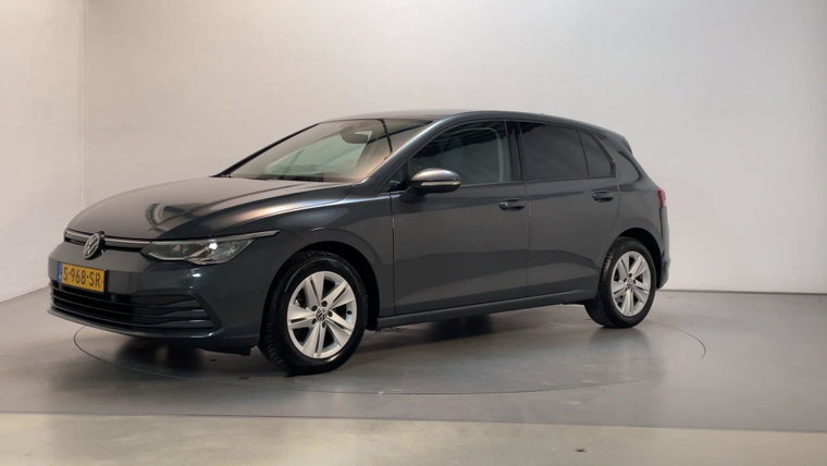 Vehicle Image 6