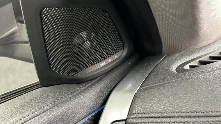 Vehicle Image 36