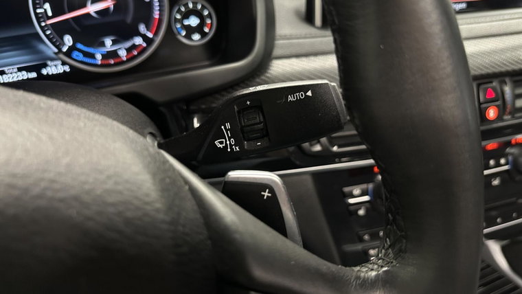 Vehicle Image 42