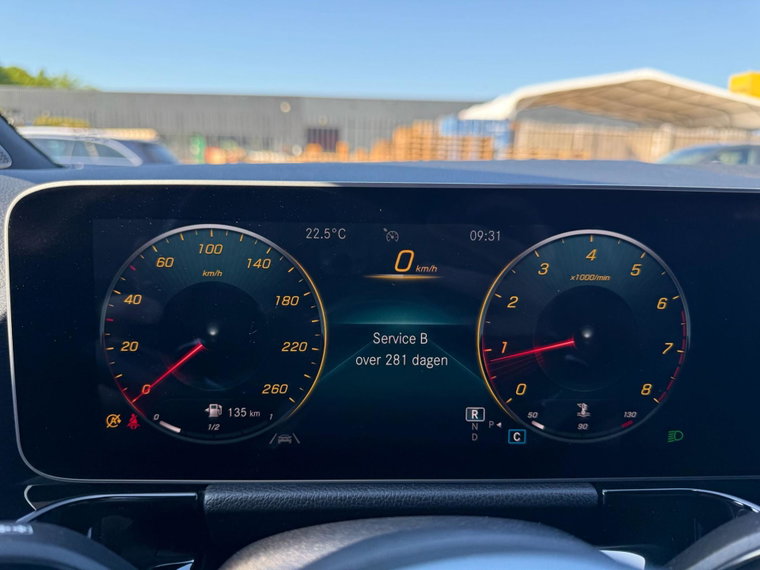 Vehicle Image 41