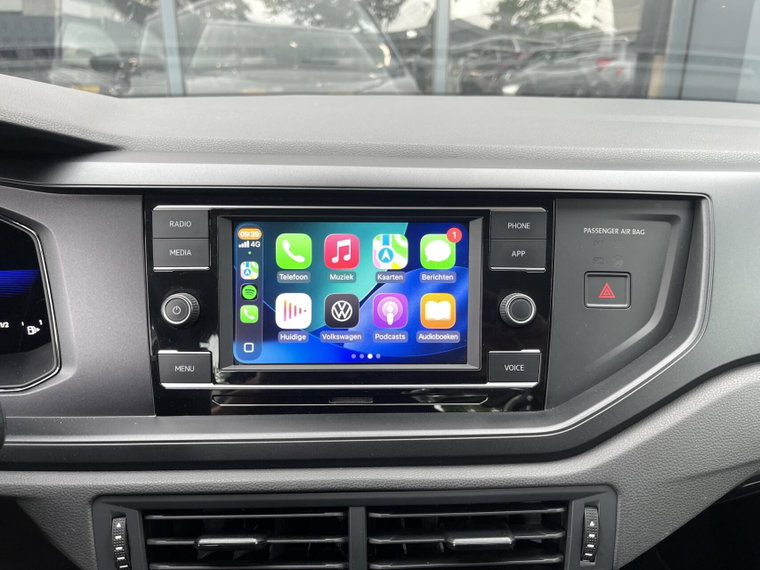 Vehicle Image 30