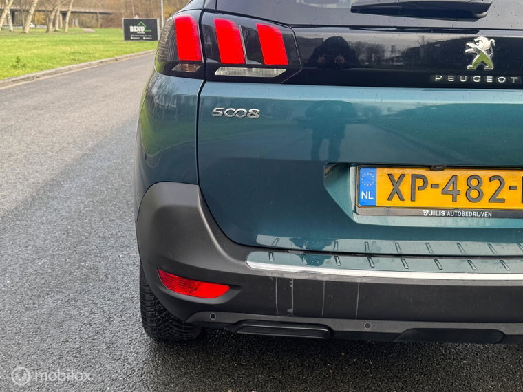 Vehicle Image 26