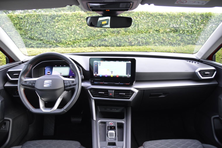 Vehicle Image 15