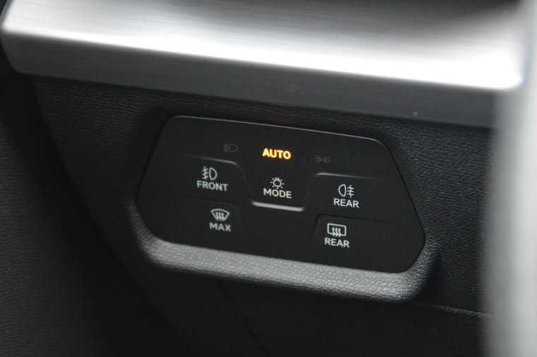 Vehicle Image 53
