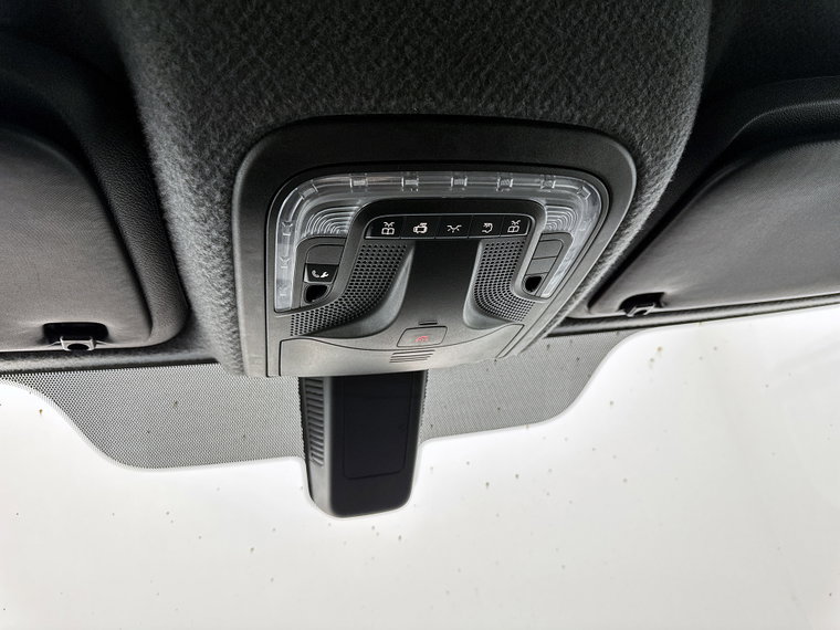 Vehicle Image 24