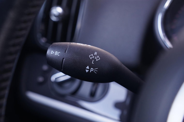 Vehicle Image 24