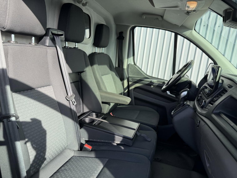 Vehicle Image 30