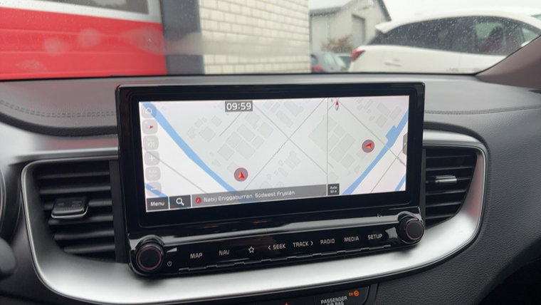 Vehicle Image 10