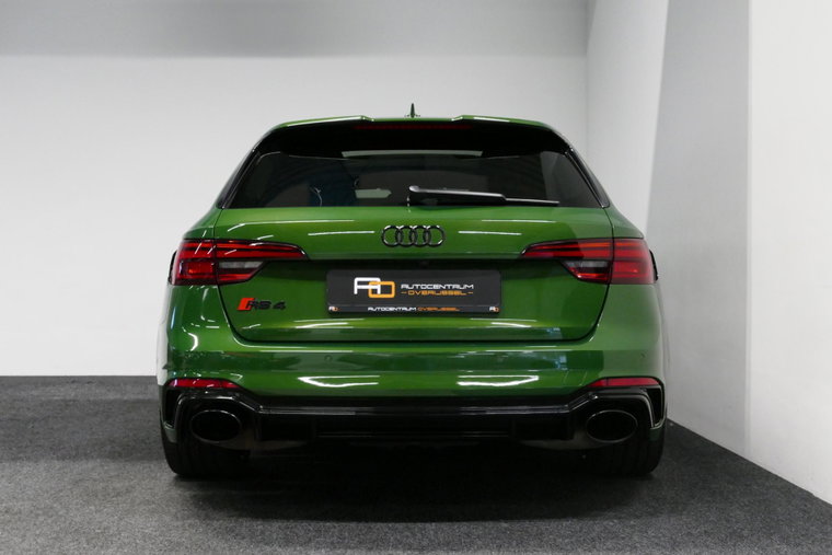 Vehicle Image 23