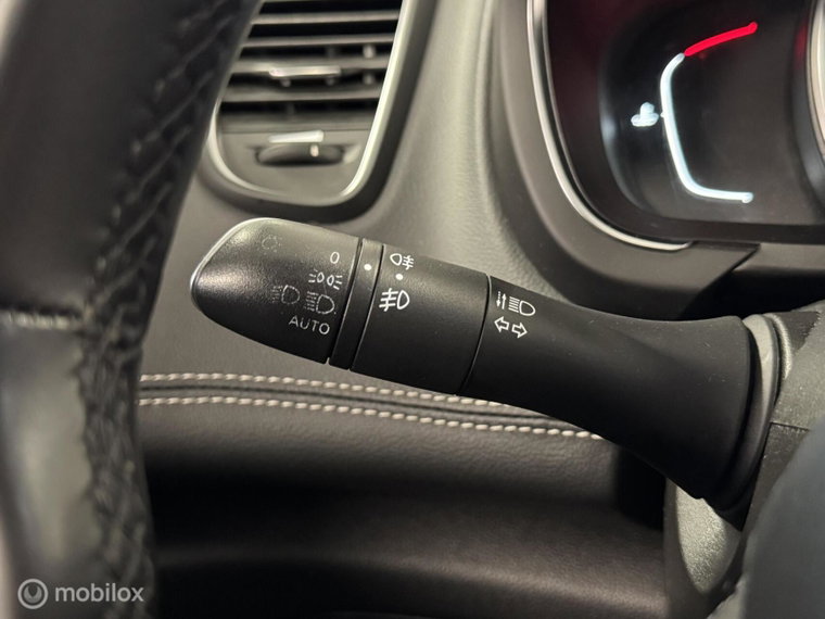 Vehicle Image 45