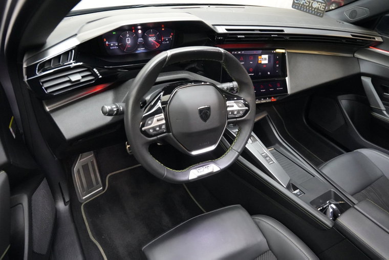 Vehicle Image 30