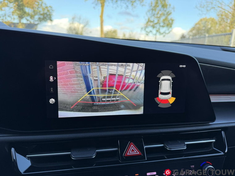 Vehicle Image 30