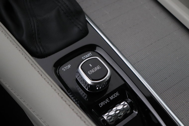 Vehicle Image 39