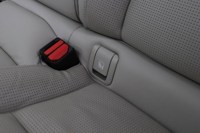 Vehicle Image 52