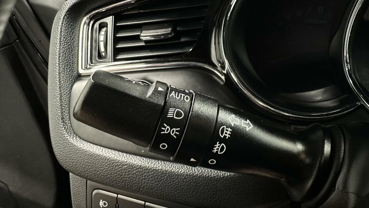Vehicle Image 27