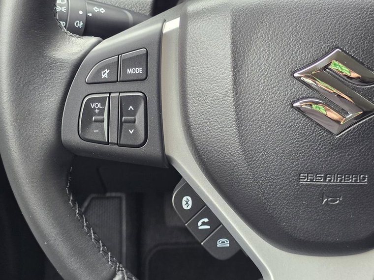 Vehicle Image 22