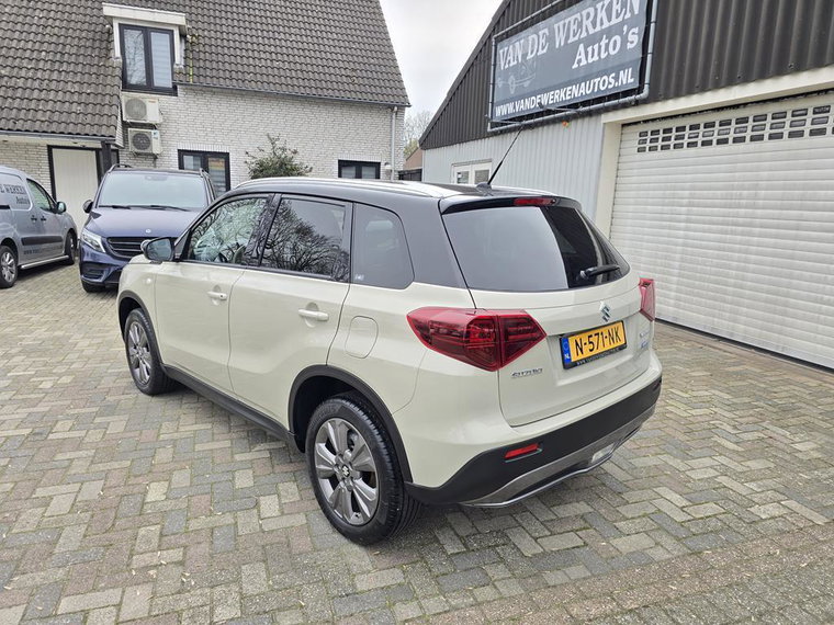 Vehicle Image 36