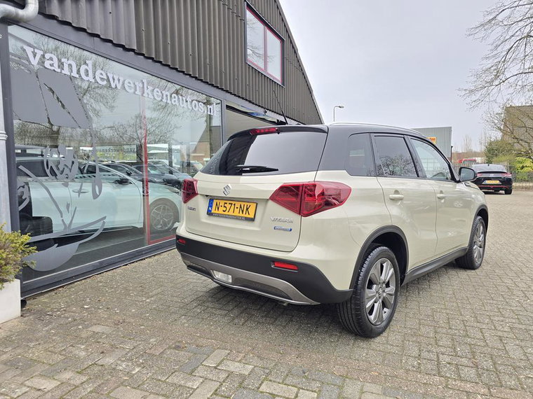 Vehicle Image 37