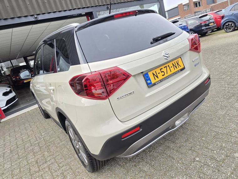 Vehicle Image 45