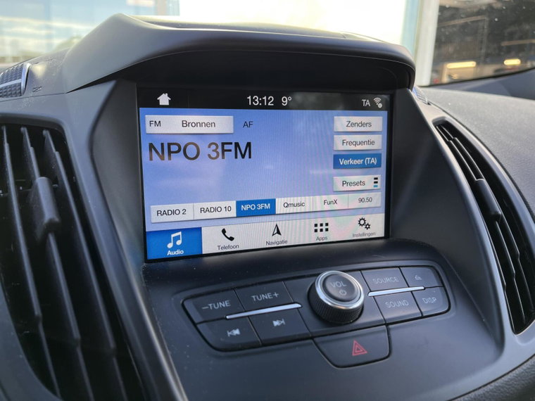 Vehicle Image 22