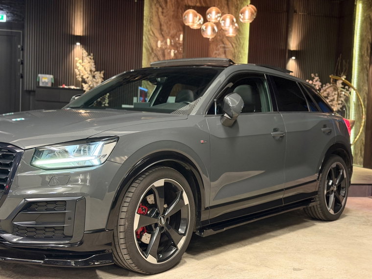 Vehicle Image 7