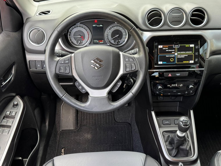 Vehicle Image 21