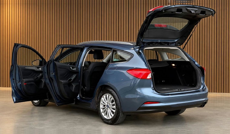 Vehicle Image 7