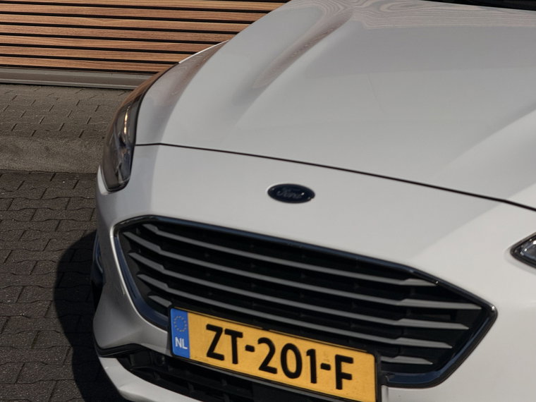 Vehicle Image 39