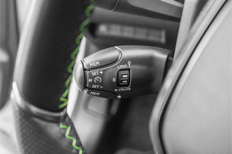 Vehicle Image 36