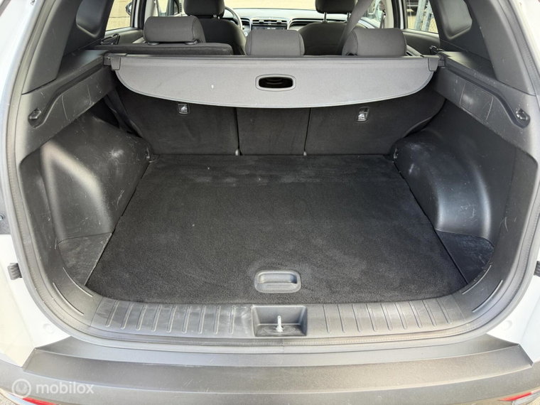 Vehicle Image 36