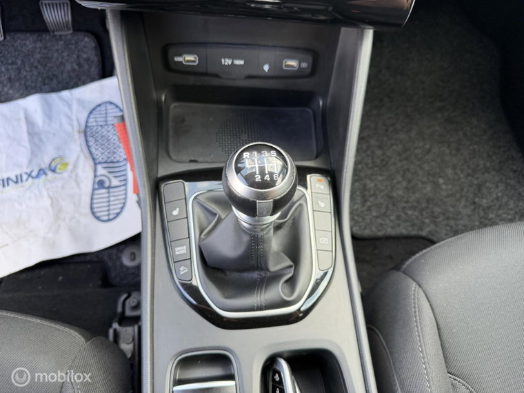 Vehicle Image 45
