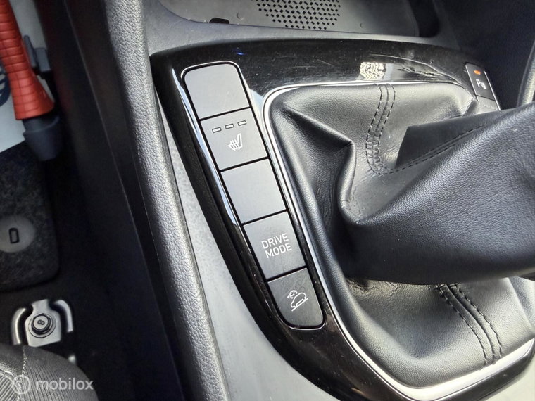 Vehicle Image 47