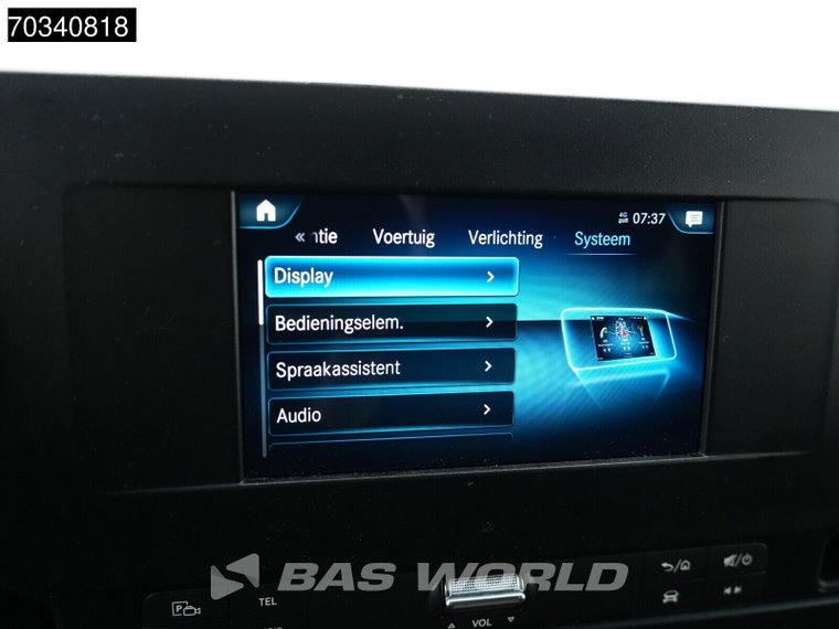 Vehicle Image 29
