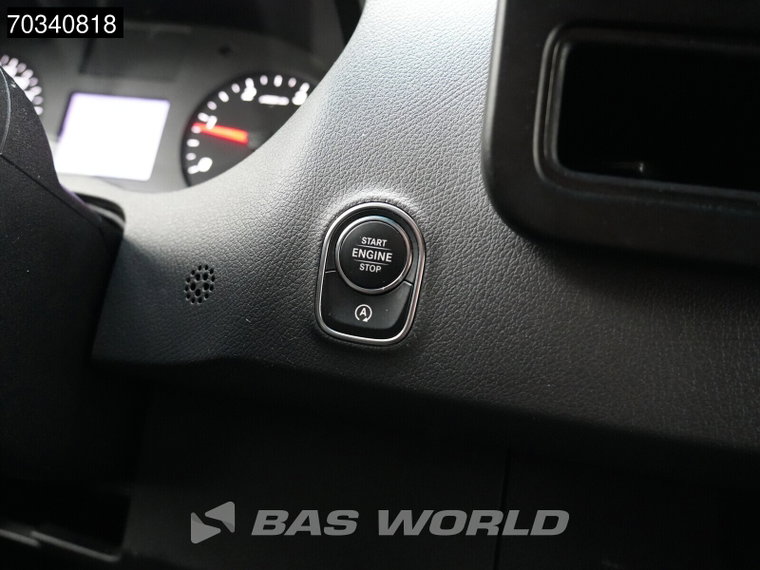 Vehicle Image 39