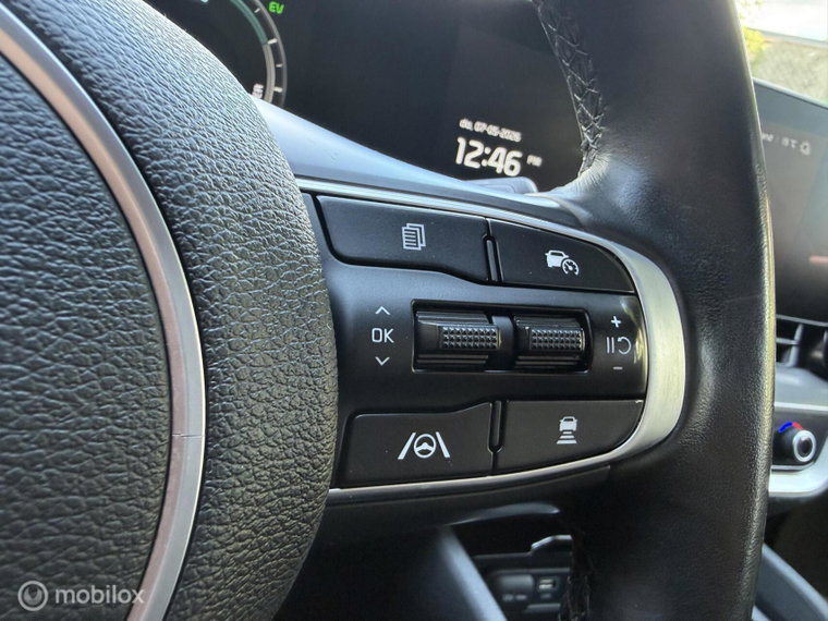 Vehicle Image 26