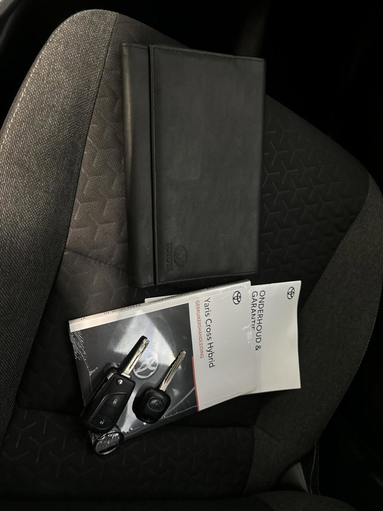 Vehicle Image 35