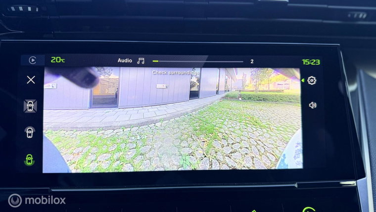 Vehicle Image 33