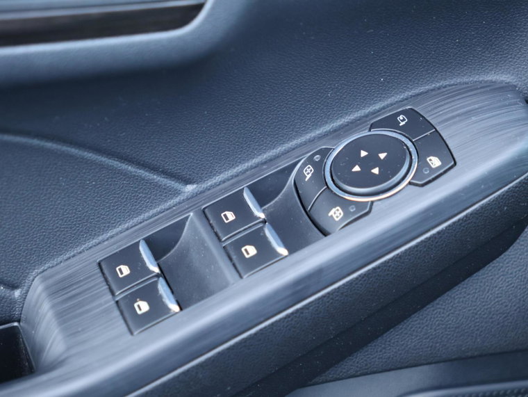 Vehicle Image 36