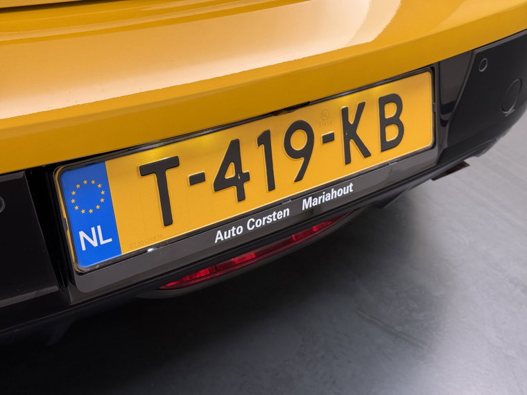 Vehicle Image 42