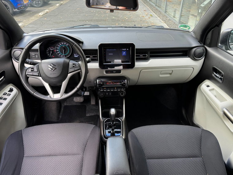 Vehicle Image 22