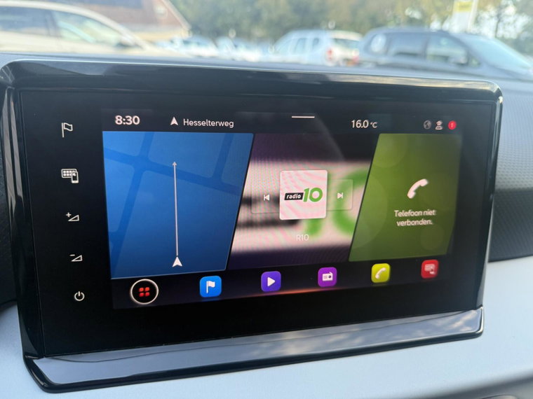 Vehicle Image 21