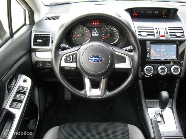 Vehicle Image 15