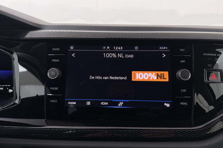 Vehicle Image 22