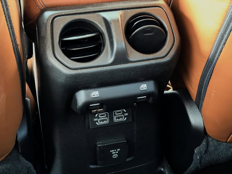 Vehicle Image 50